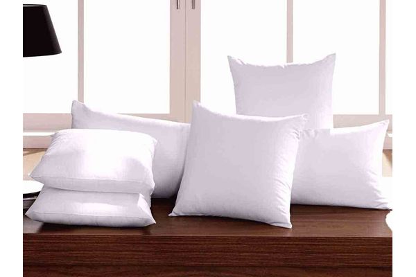 Relleno de Almohadón ALTENBURG 60 x 60 cm en Tienda Inglesa