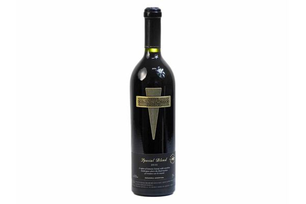 Vino FIN DEL MUNDO Tinto Special Red Blend 750 ml en Tienda Inglesa