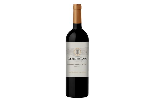 Vino CERRO DEL TORO Reserva Tinto Cabernet Franc y Merlot 750 ml en Tienda Inglesa