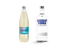 Combo Tienda Peso: Vodka ABSOLUT Sueca 750 ml + Refresco SALUS Pomelo... en Tienda Inglesa