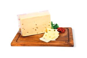 Queso PRESIDENT Emmental Bloc 3 Kg en Tienda Inglesa