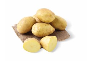 Papa Blanca Malla (Peso Aprox. 1,5 Kg) en Tienda Inglesa