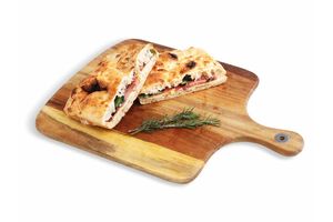 Focaccia Rellena de Jamón Crudo x Mitad en Tienda Inglesa