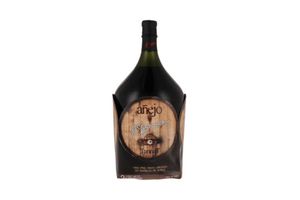 Vino Tinto Tannat Añejo H. STAGNARI 2 L en Tienda Inglesa